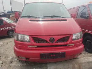 Volkswagen Transporter 2005 Red