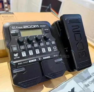 Zoom G1x Four Multi- Effect Pedal