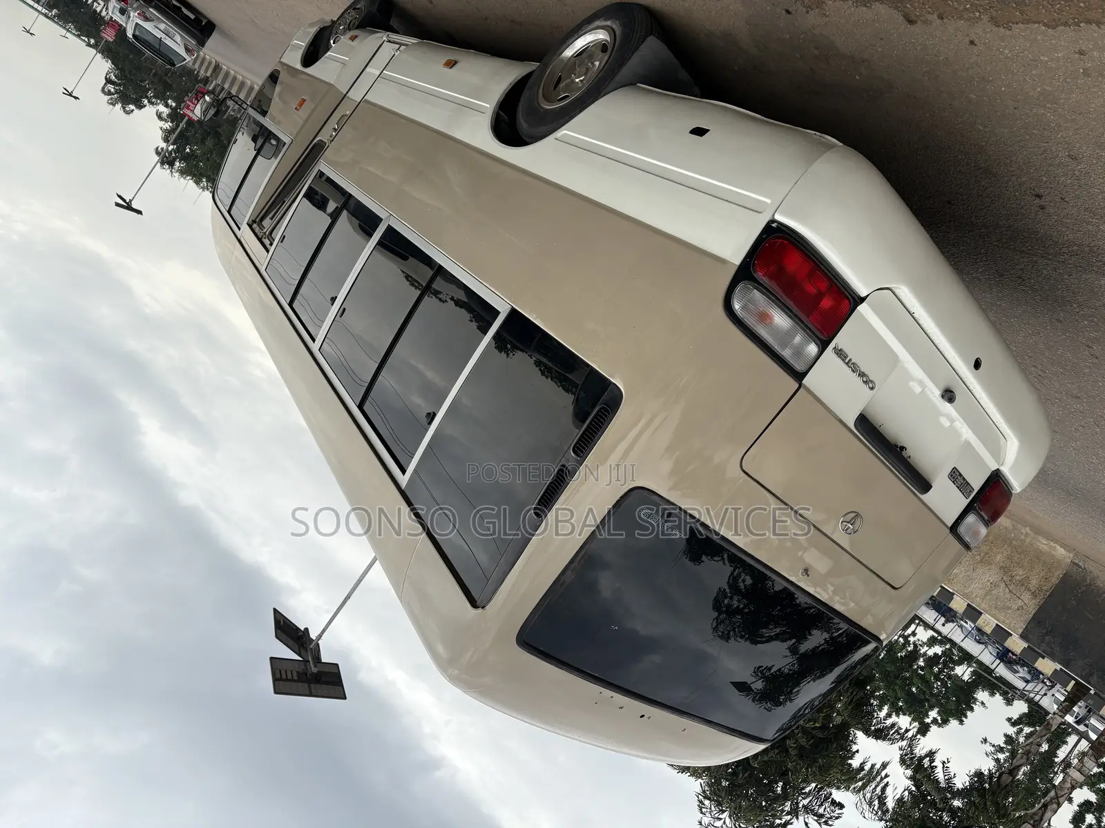 Toyota Coaster 2017 Beige