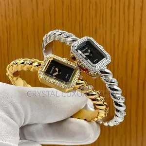 Chanel Quality Luxury Ladies Chain Strap Wristwatch