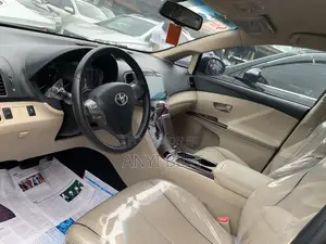 Toyota Venza 2012 Brown