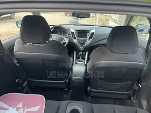 Hyundai Veloster 2011 Green
