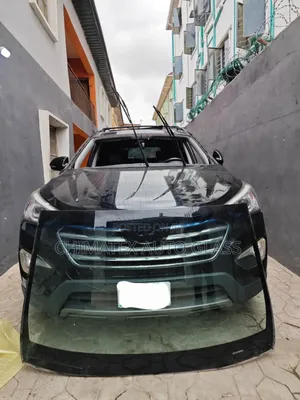 Hyundai Santafe 2016 Windscreen Glass Available Installed