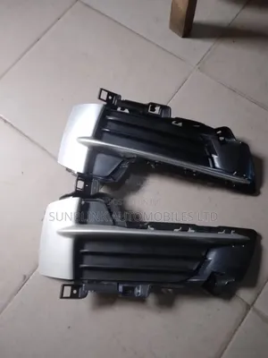 Bumper Side Grille F15 Set