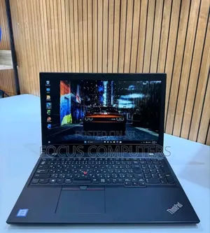 Laptop Lenovo 8GB Intel Core i5 HDD 1T