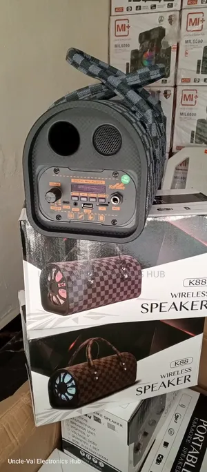  Portable Bluetooth Speaker