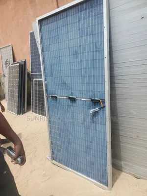 615w Jinko Solar Panels Bifacial