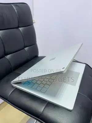 Laptop Microsoft Surface Book 8GB Intel Core i5 SSD 128GB
