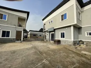6bdrm House in Works And, Kuje for sale