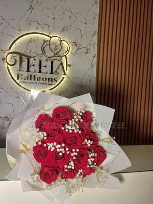 Faux Rose’S and Baby Breath Flower Bouquet