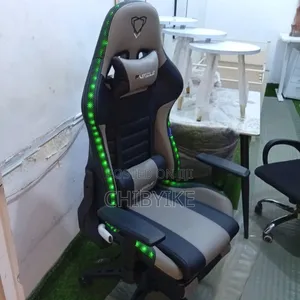 Gaming Office Chair Nice and Strong Quality Gaming Chair With Light
