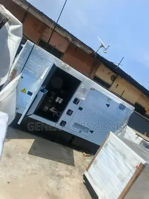 Perkins 300kva Silent Operation Diesel Generator Unit