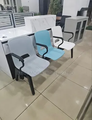 3 in 1/ 3 Seater Waiting Chair With Armrest
