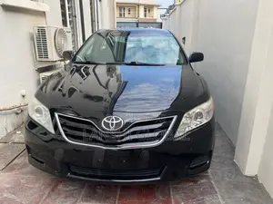 Toyota Camry LE 4dr Sedan (2.5L 4cyl 6A) 2011 Black
