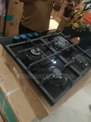 Polystar Built-in 4 Burner Gas Hob Cast Iron Pan Supports
