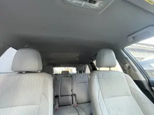 Toyota Highlander LE 4dr SUV AWD (3.5L 6cyl 6A) 2015 Brown