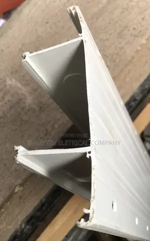 3 Compartment Trunking