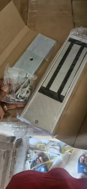 500kg Magnetic Lock and Bracket