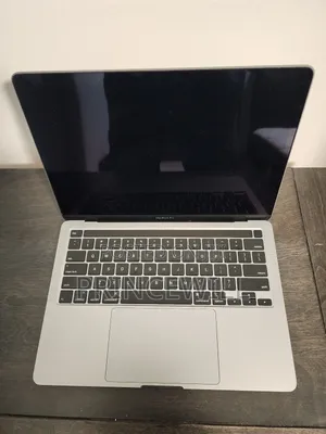 Laptop Apple MacBook Pro 2020 8GB Intel SSD 512GB