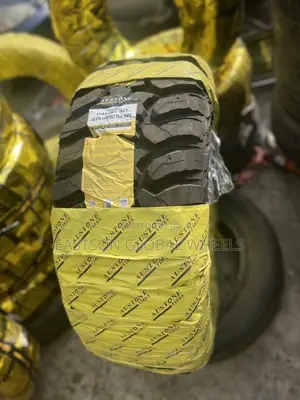 Off-Road Brand New Tire 35x12.50r20 Auston Quality Guaranteed