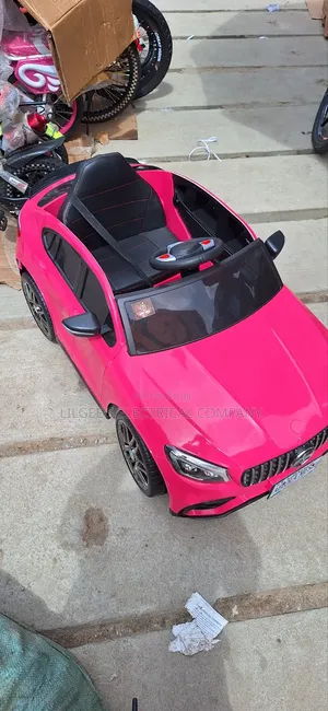 Classy Mercedes Benz Toy Car