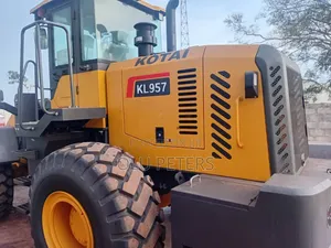 Payloader Kotal Kl957