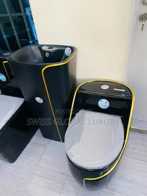 High Quality Water Closet With Pedestal Wash Hand Basin