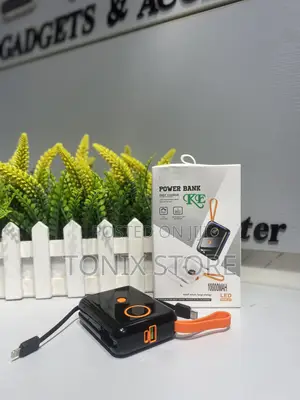 Portable Fast Charging Mini Powerbank With Retractable Chargers
