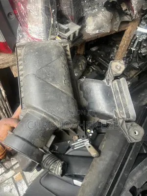 Ford Explorer Air Flow or Filter Box 2011 2012 2013 2014 2015