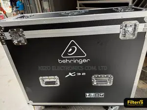 Behringer X32 Box
