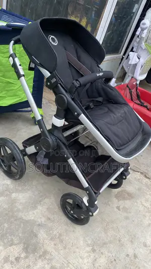 Very Clean Detachable Stroller