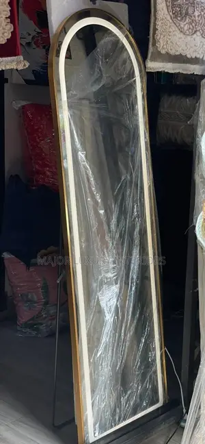 Lighted Standing Mirror