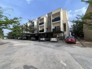 4bdrm Townhouse/Terrace in Mbora for sale