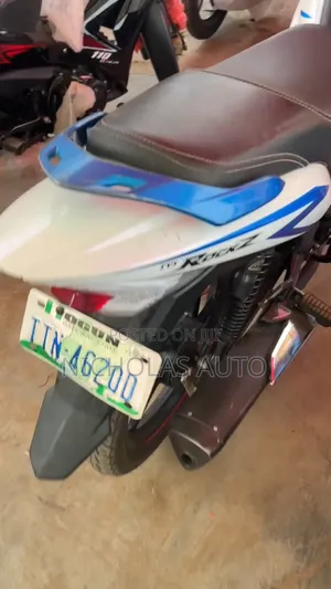 TVS Rockz 125 2025