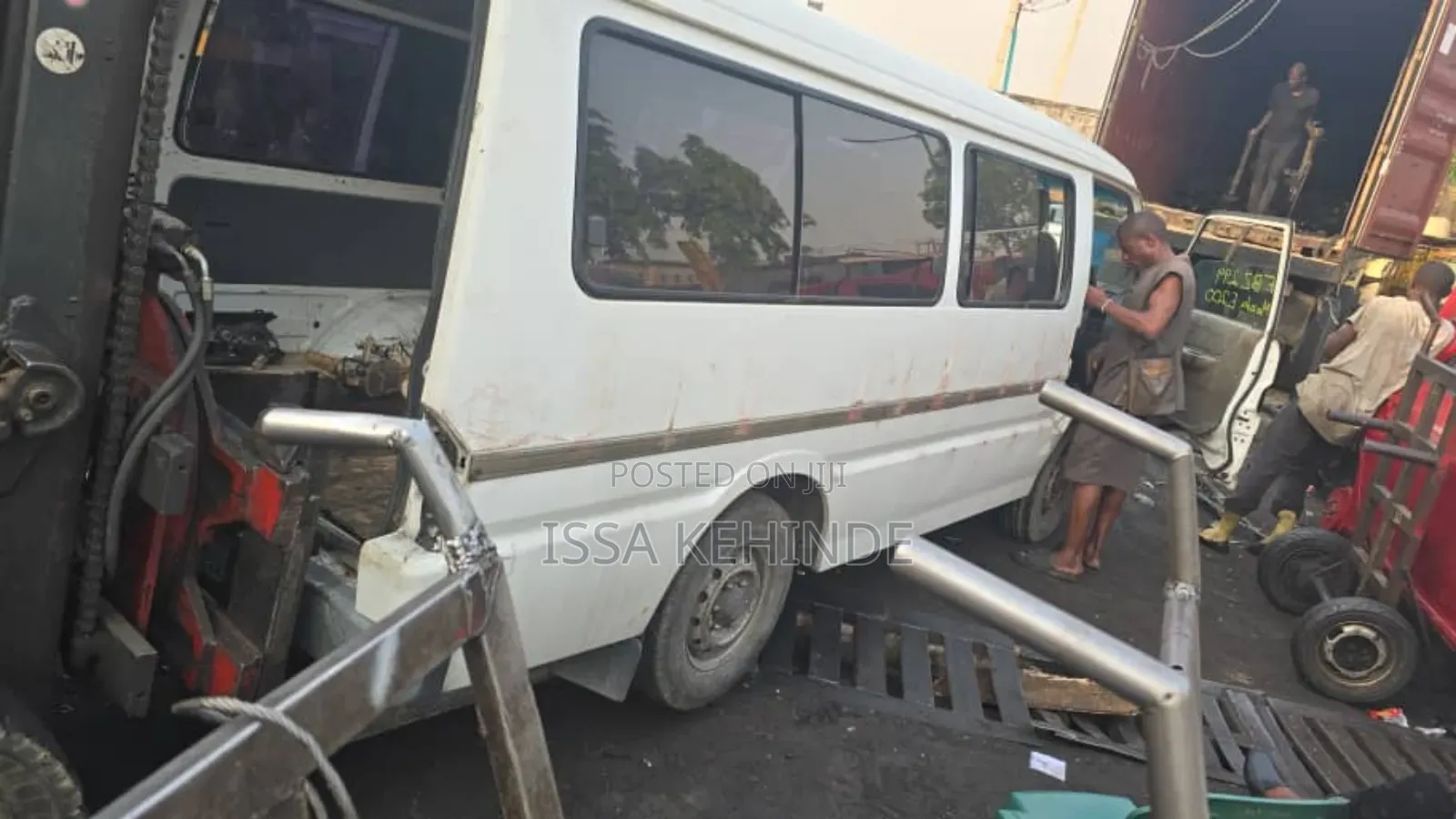 Mazda Bongo 2005 White