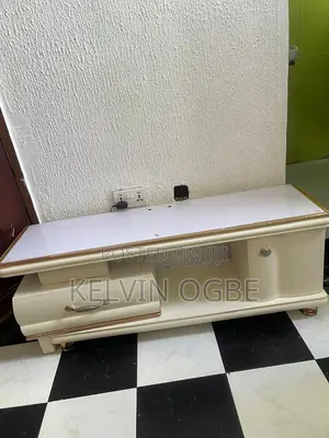 White and Neat Portable Tv Stand