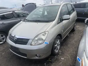 Toyota Corolla Verso 1.8 VVT-i Luna 2004 Silver
