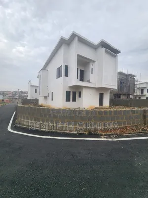 5bdrm Duplex in Naf Valley Estate, Asokoro for sale