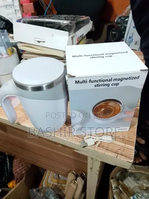 Rechargeable, Self-Stirring Coffee Mug