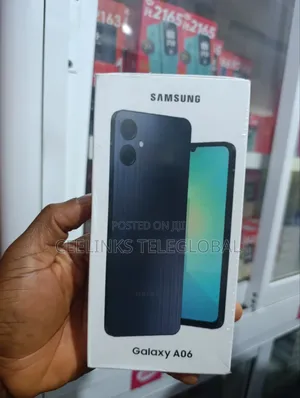 New Samsung Galaxy A06 128 GB Silver