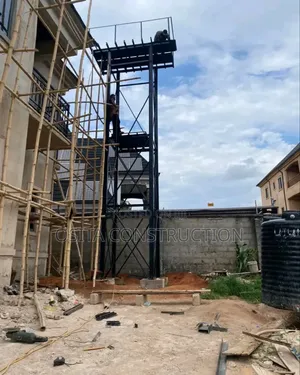 Standing Tank