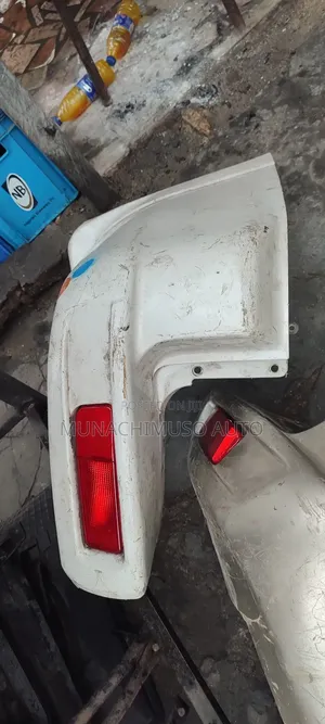 Complete Back Bumper Mitsubishi Pajero 2006