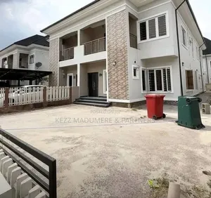 4bdrm Duplex in Dr Peter Odili, Port for sale