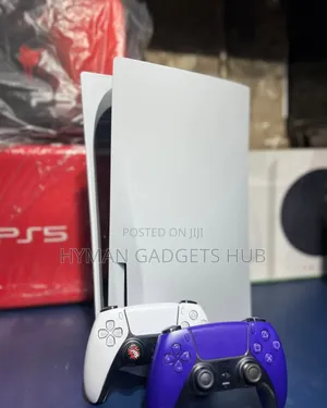Grade a Uk Used Ps5 With 2 Pad Accessories and 12 Games Installed