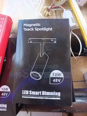 Magnetic 12watt Led Track Light