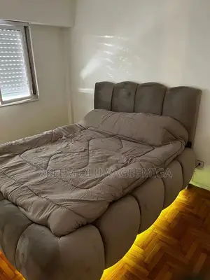 4.5by6 Fully Foamed Bedframe
