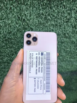 Apple iPhone 11 Pro Max 64 GB Gold