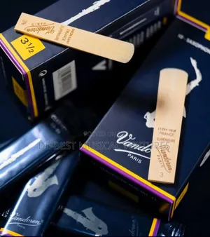 Vandoren Alto Reed Paris