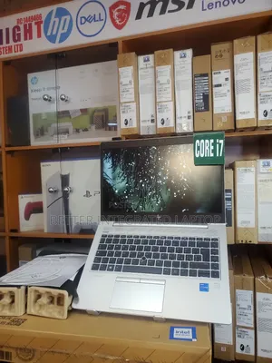 New Laptop HP EliteBook 830 8GB Intel Core 7 SSD 512GB