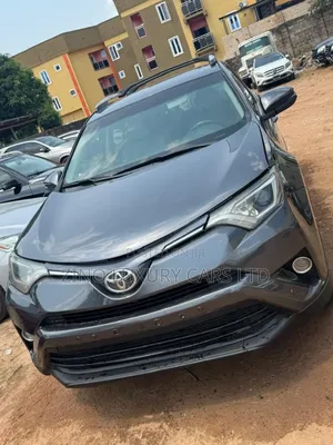 Toyota RAV4 XLE FWD (2.5L 4cyl 6A) 2013 Gray